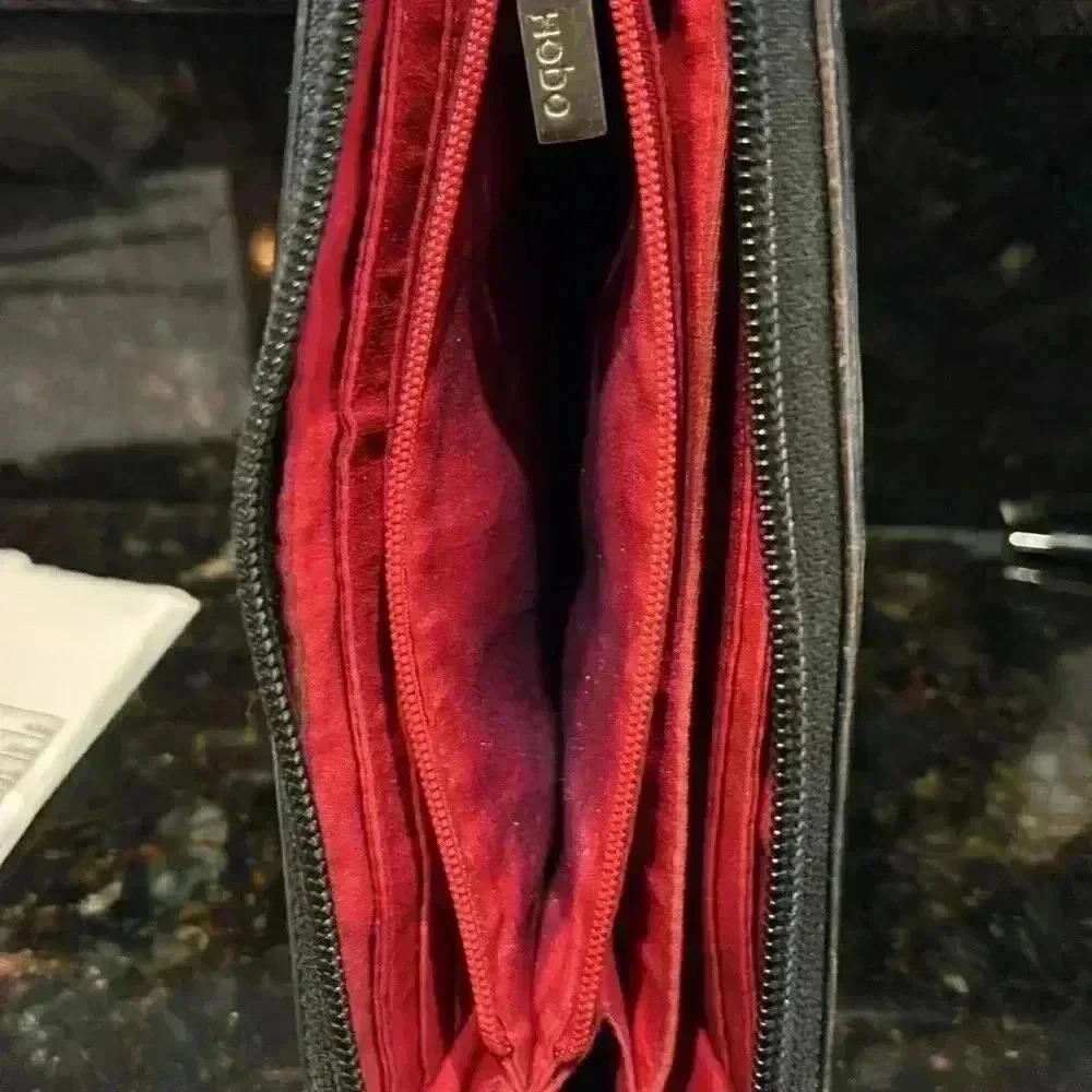 VTG HOBO wallet Leather Classic Quiet Luxury Quality Boho Chic Academia Iconic - Picture 7 of 7